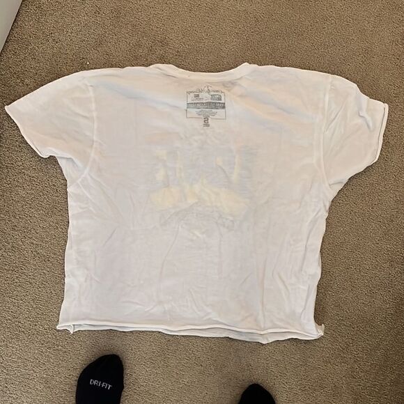 New Retro Brand All You Need Is Love Tee Small - Picture 3 of 3